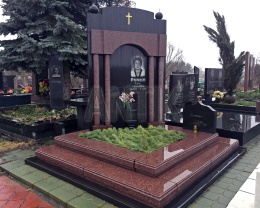 VIP надгробия и мемориальные комплексы